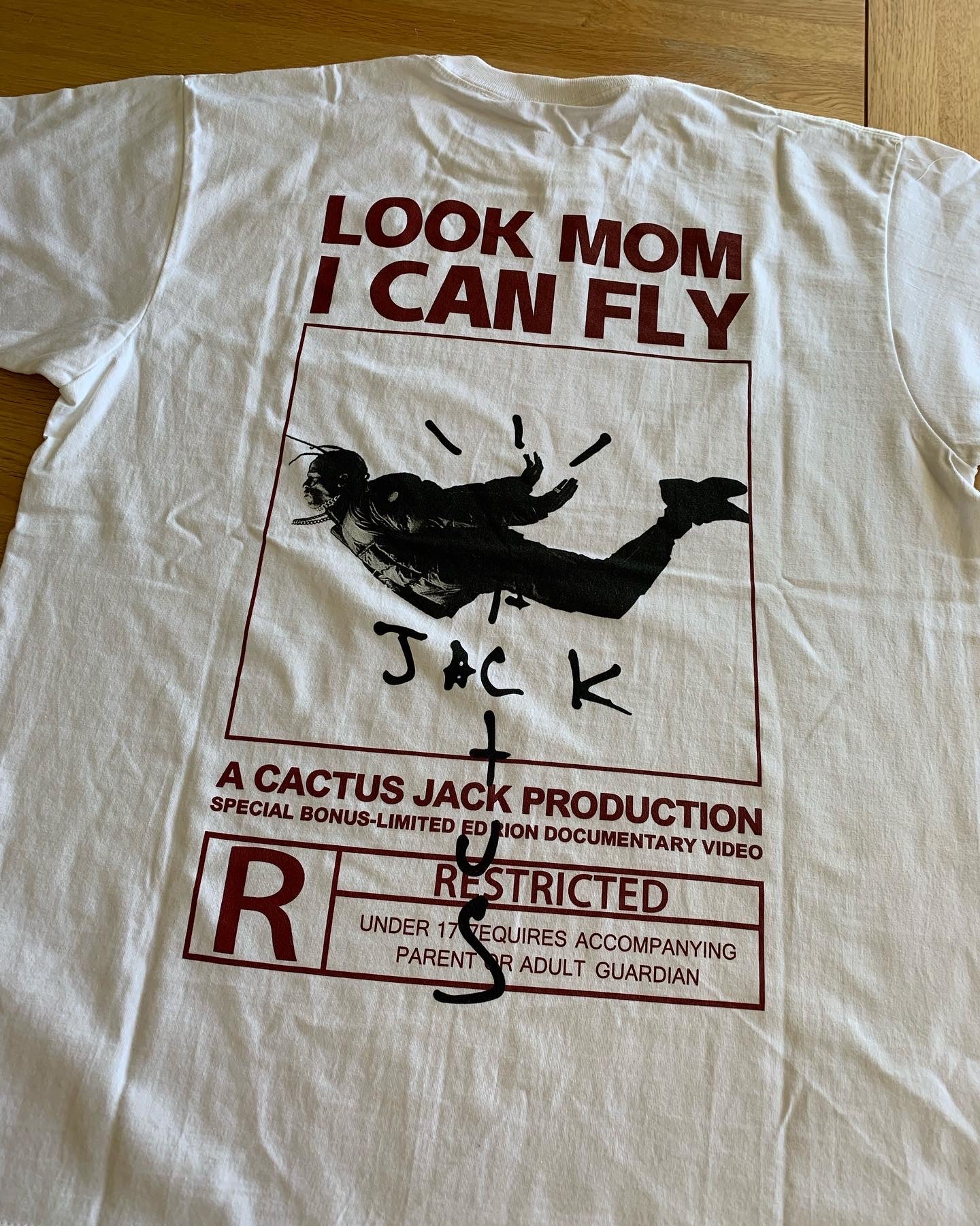 Travis Scott “Look Mom I Can Fly” Graphic Tee