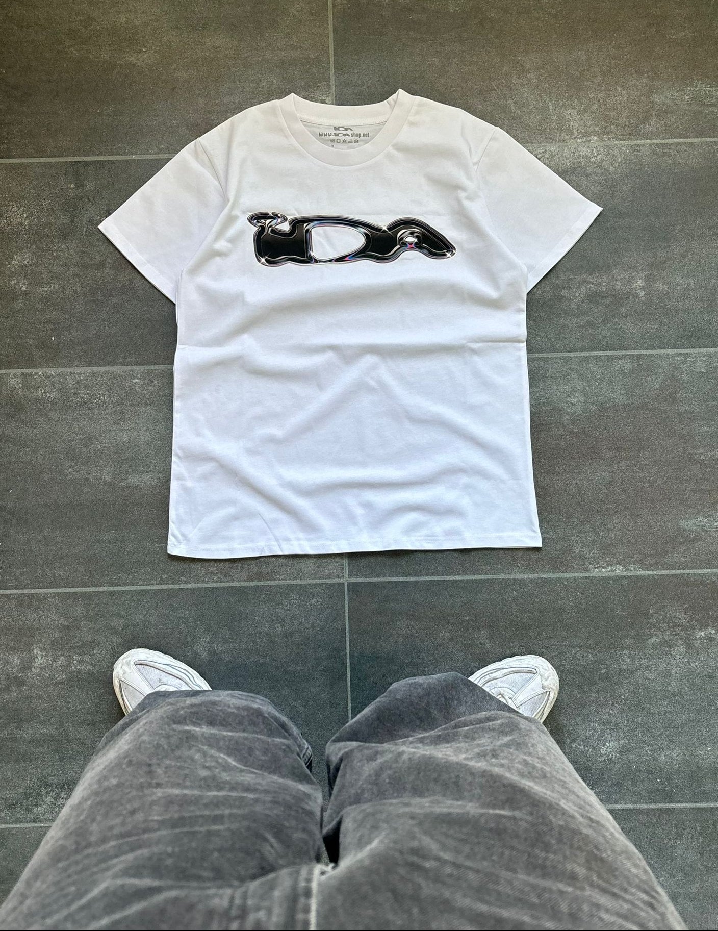 IDA White & Silver Graphic Tee