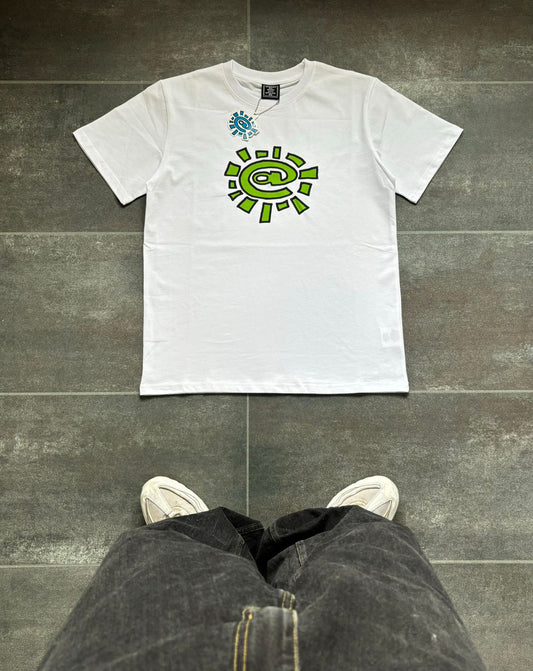 Adwysd White & Green Sun Graphic Tee