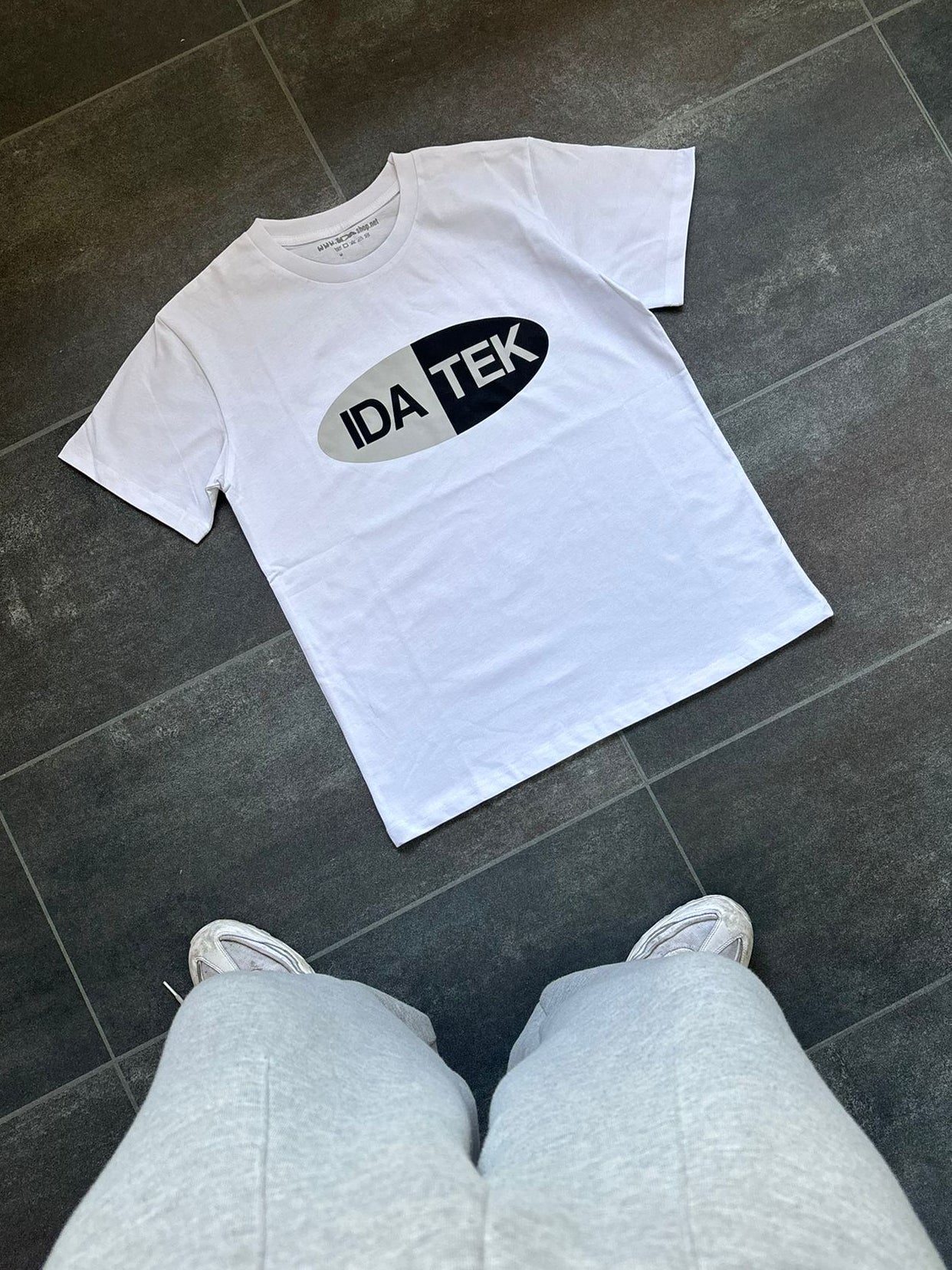 IDA TEK White & Grey Graphic Tee